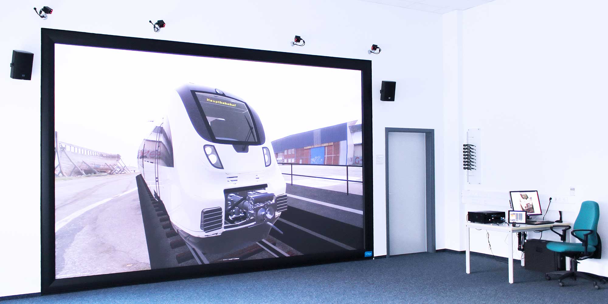 Zentrum für virtuelles Design und Engineering – Bombardier (heute Alstom) | Powerwall